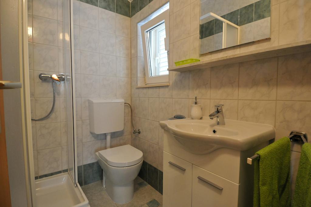 Apartment Bugenvila
